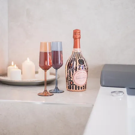 Bed & Breakfast Vicoloterzo 4*