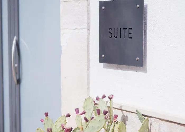 Vicoloterzo לינה וארוחת בוקר 4*